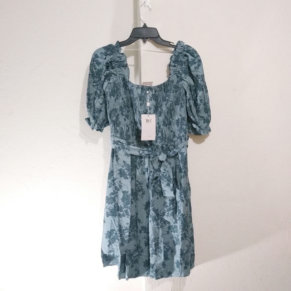 Gal meets Glam bluefox retro smocked floral dress - Picture 2 of 11